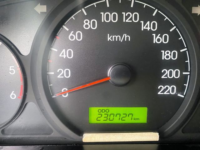HYUNDAI現代 STAREX  第10張相片