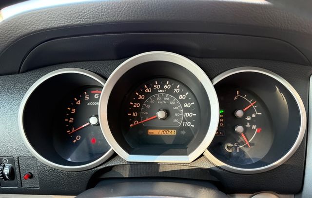 TOYOTA豐田 4RUNNER  第7張相片