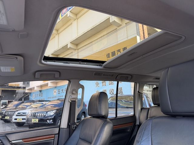 MITSUBISHI三菱 PAJERO  第13張相片