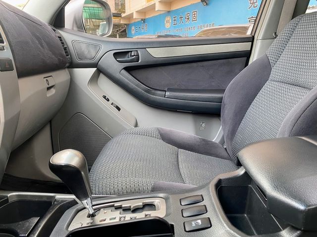 TOYOTA豐田 4RUNNER  第11張相片
