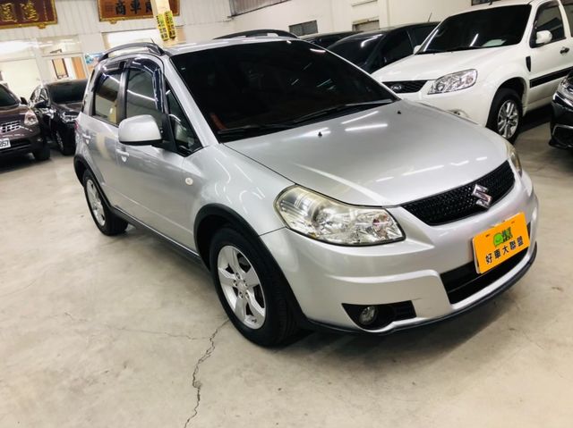 SUZUKI鈴木 SX4  第11張相片