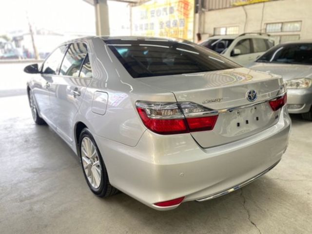 TOYOTA豐田 CAMRY HYBRID  第8張相片
