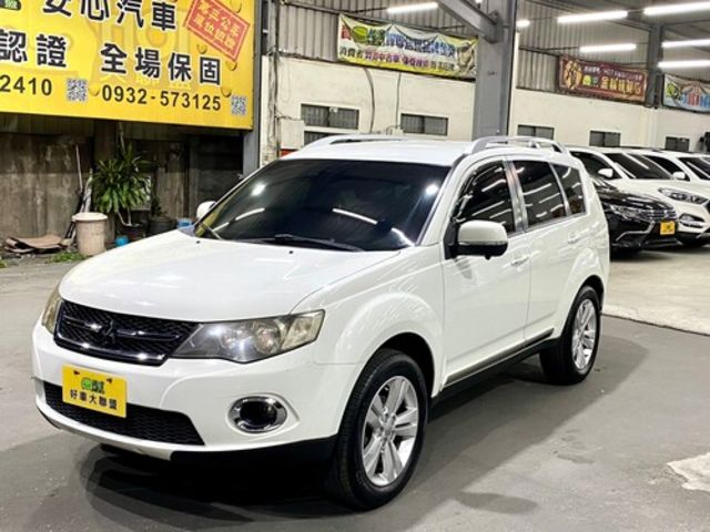 MITSUBISHI三菱 OUTLANDER  第1張相片