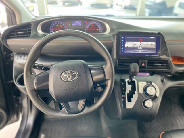 TOYOTA豐田 SIENTA  第5張相片