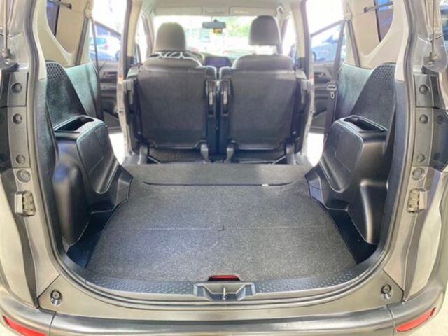 TOYOTA豐田 SIENTA  第11張相片