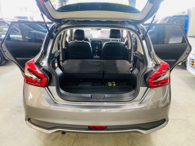 NISSAN日產 TIIDA  第9張相片