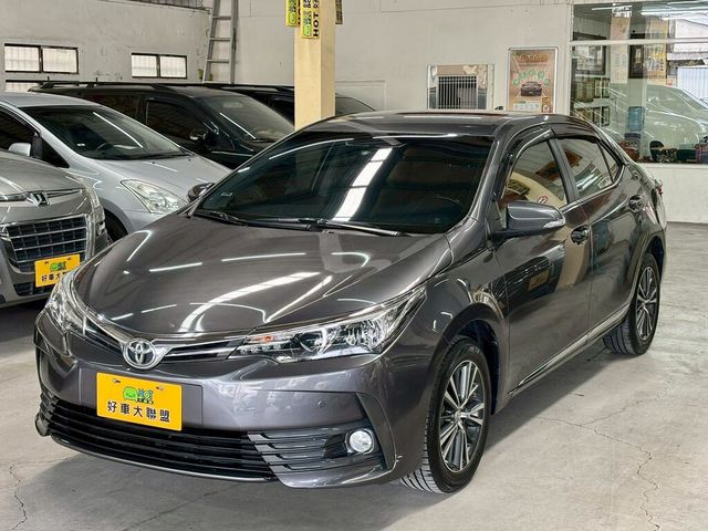 TOYOTA豐田 ALTIS  第1張相片