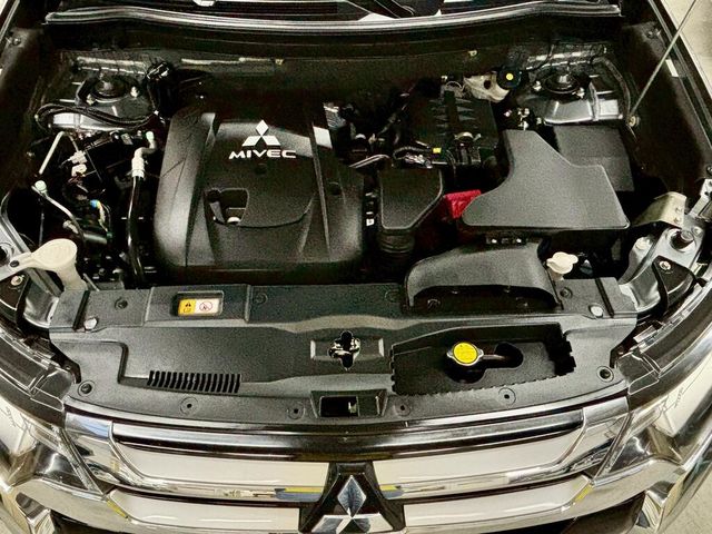 MITSUBISHI三菱 OUTLANDER  第6張相片