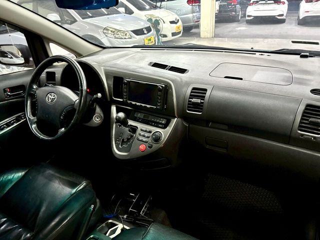 TOYOTA豐田 WISH  第5張相片