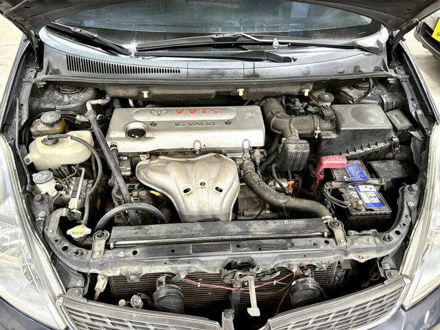 TOYOTA豐田 WISH  第6張相片