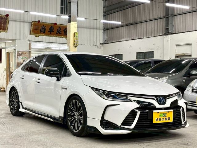 TOYOTA豐田 COROLLA ALTIS HYBRID  第7張相片