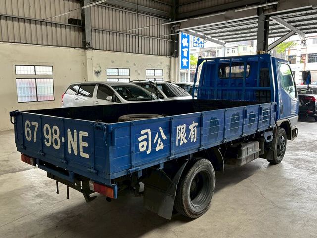 MITSUBISHI三菱 CANTER  第2張相片