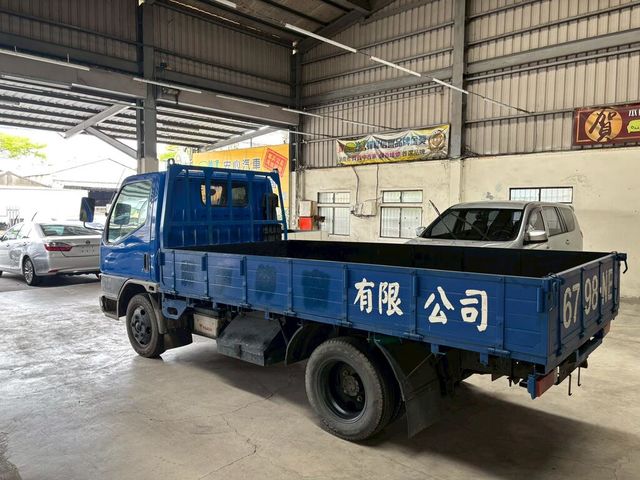 MITSUBISHI三菱 CANTER  第17張相片