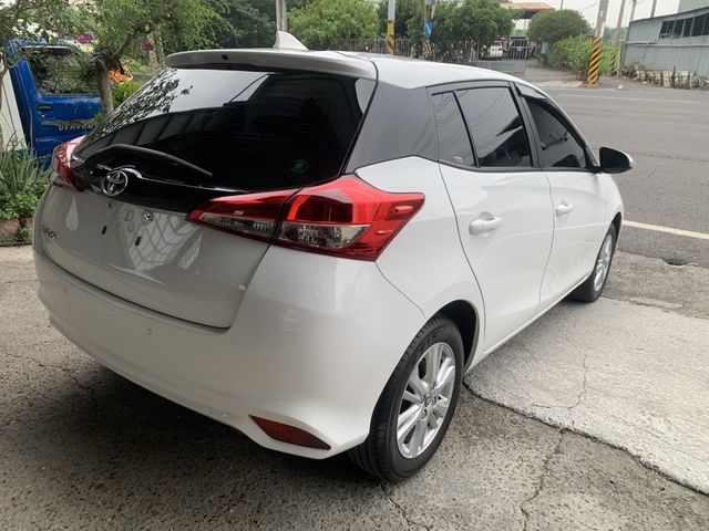 TOYOTA豐田 YARIS  第2張相片