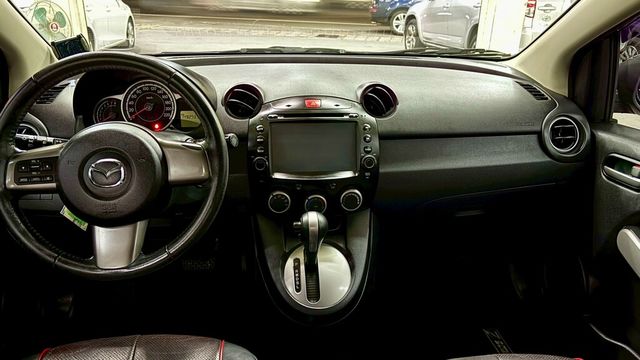 MAZDA馬自達 MAZDA 2  第5張相片