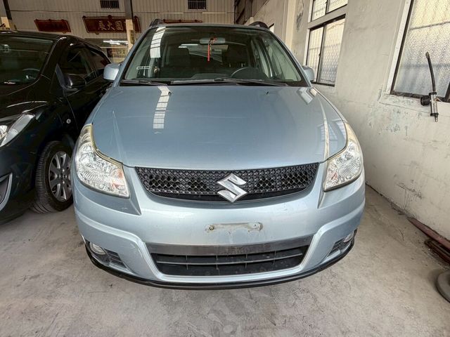 SUZUKI鈴木 SX4  第2張相片