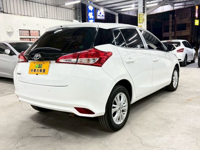 TOYOTA豐田 YARIS  第2張相片