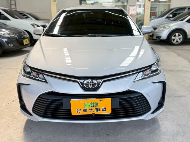 TOYOTA豐田 ALTIS  第3張相片