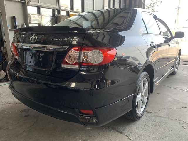 TOYOTA豐田 ALTIS  第2張相片