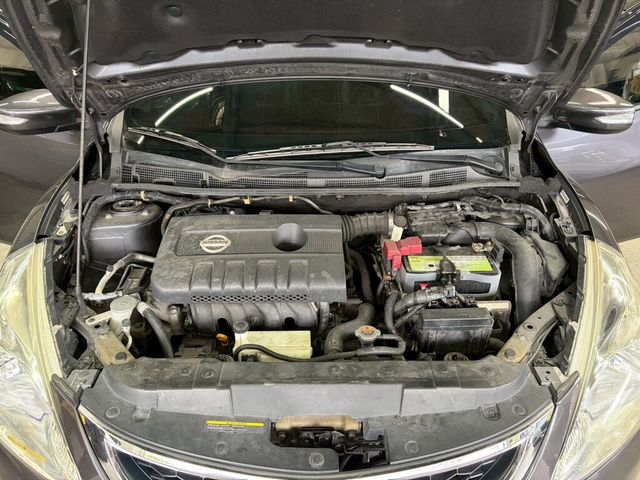 NISSAN日產 TIIDA  第6張相片