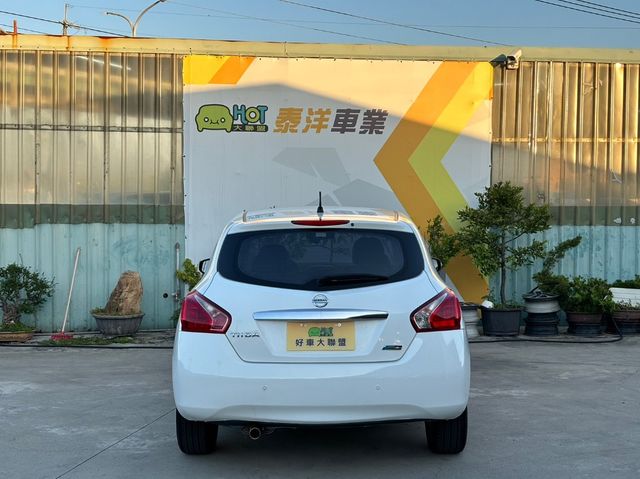 NISSAN日產 TIIDA  第4張相片