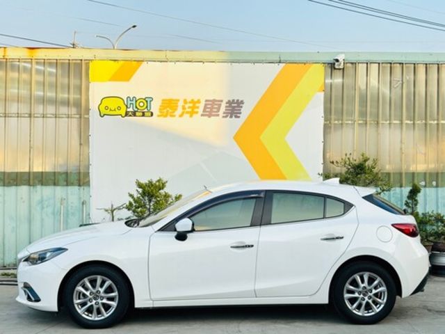 MAZDA馬自達 MAZDA 3  第8張相片