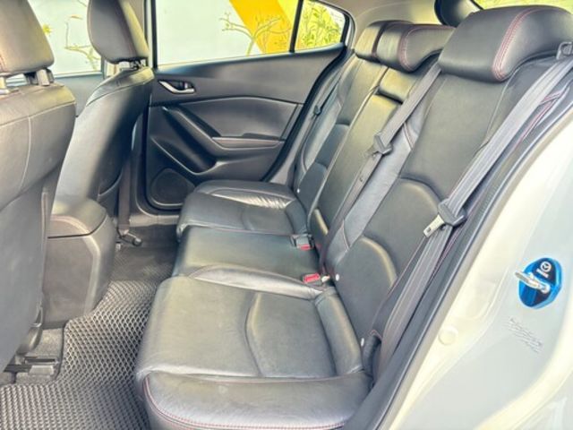 MAZDA馬自達 MAZDA 3  第13張相片