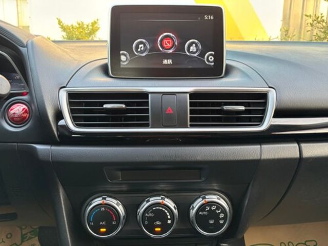 MAZDA馬自達 MAZDA 3  第17張相片
