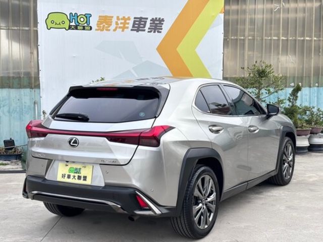 LEXUS凌志 UX200  第2張相片