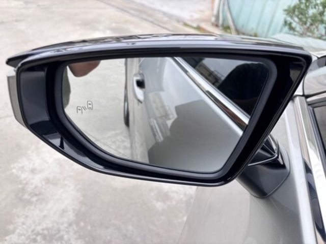 LEXUS凌志 UX200  第15張相片