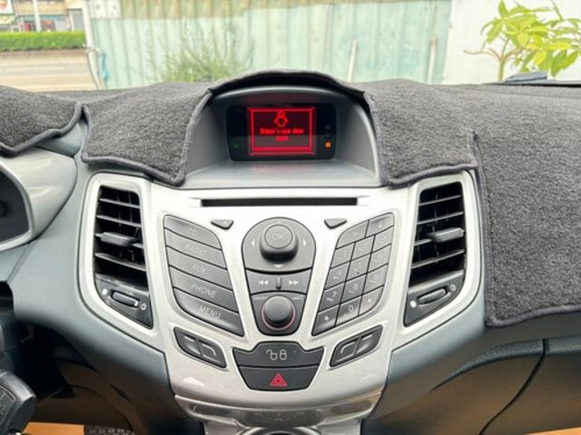 FORD福特 FIESTA  第17張相片