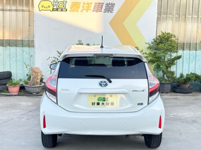 TOYOTA豐田 PRIUS C  第4張相片