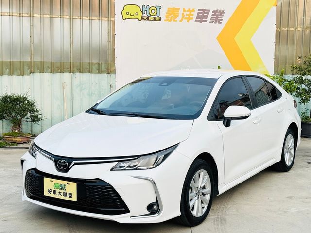 TOYOTA豐田 ALTIS  第1張相片
