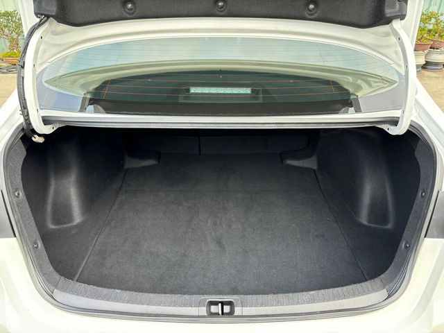 TOYOTA豐田 ALTIS  第14張相片