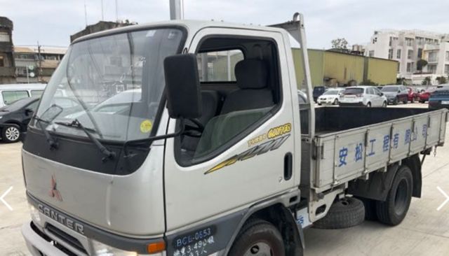 MITSUBISHI三菱 CANTER  第1張相片