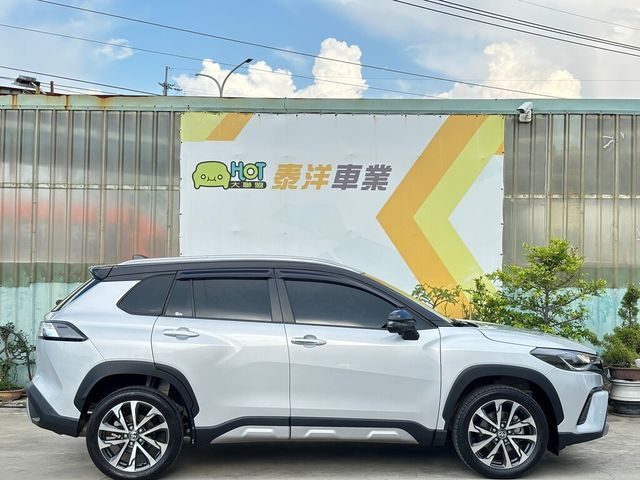TOYOTA豐田 COROLLA CROSS HYBRID  第9張相片