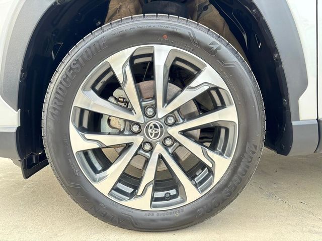 TOYOTA豐田 COROLLA CROSS HYBRID  第16張相片