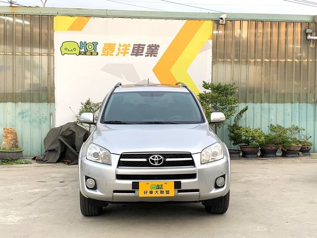 TOYOTA豐田 RAV4  第3張相片