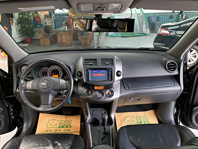 TOYOTA豐田 RAV4  第5張相片