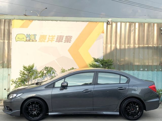 HONDA本田 CIVIC  第15張相片
