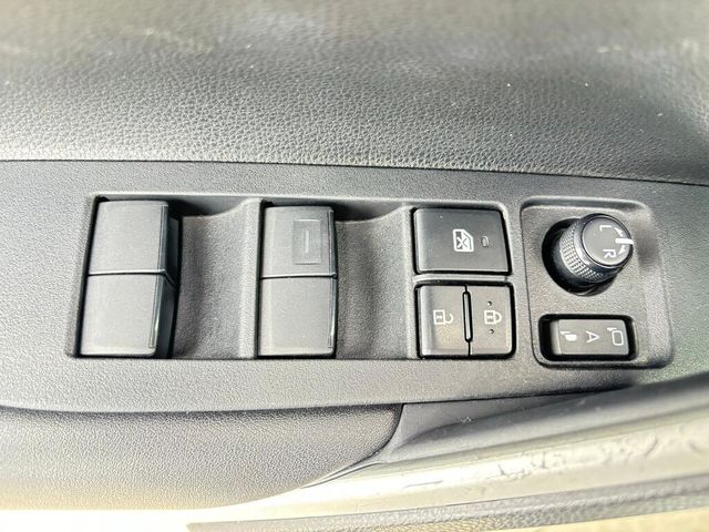 TOYOTA豐田 COROLLA CROSS  第39張相片