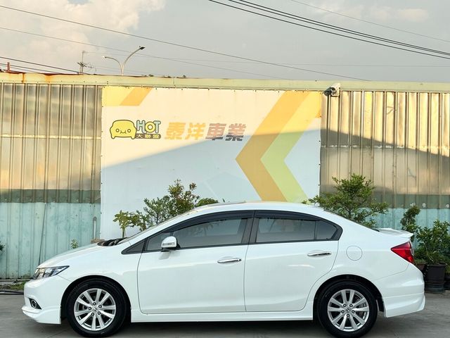 HONDA本田 CIVIC  第8張相片