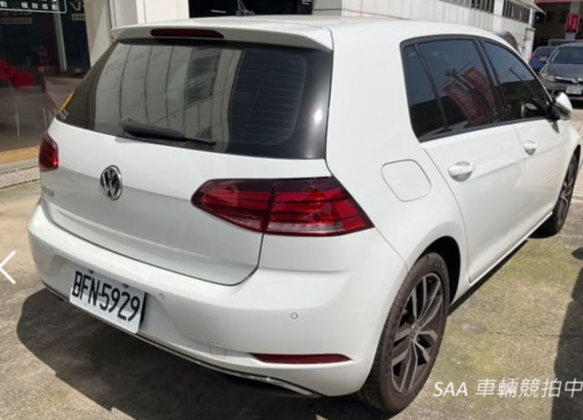 VOLKSWAGEN福斯 GOLF  第2張相片