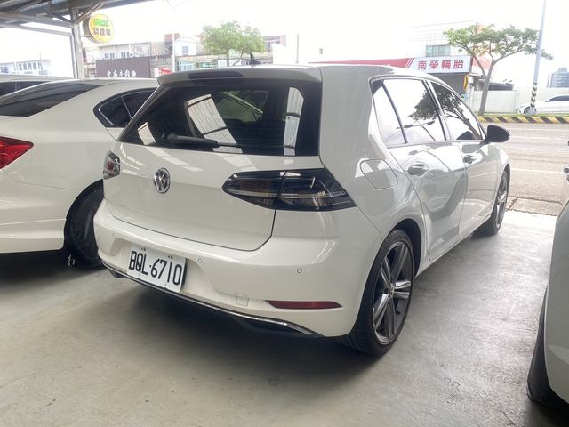 VOLKSWAGEN福斯 GOLF  第3張相片
