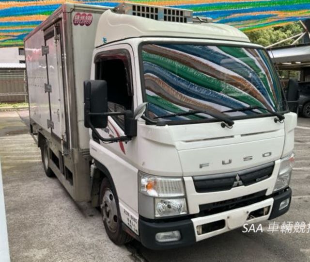 MITSUBISHI三菱 CANTER  第2張相片