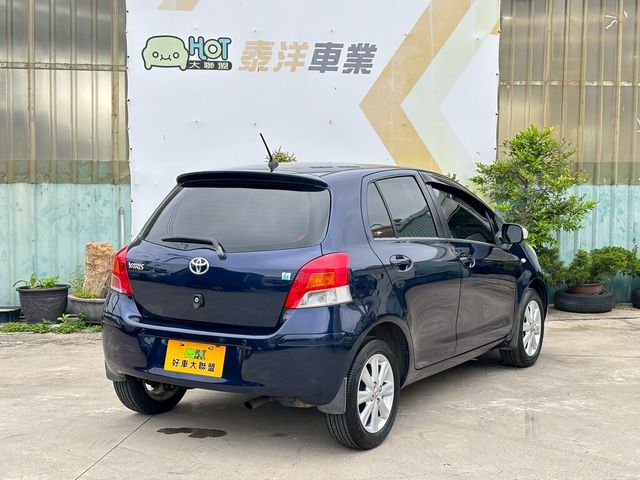 TOYOTA豐田 YARIS  第2張相片