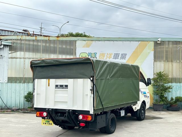 HYUNDAI現代 PORTER  第2張相片