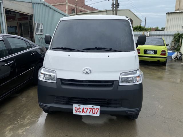 TOYOTA豐田 TOWN ACE  第3張相片