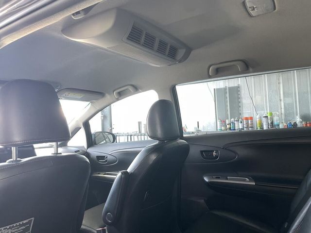 TOYOTA豐田 WISH  第5張相片