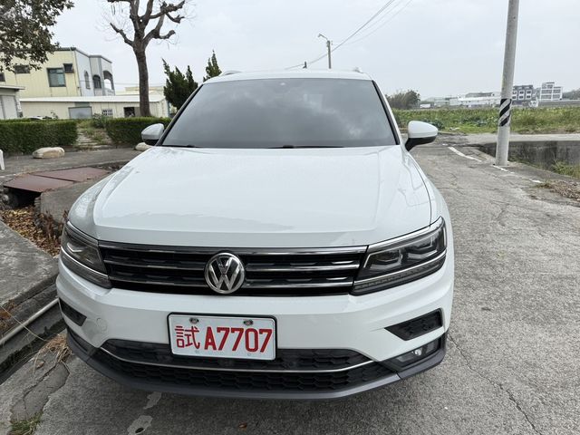 VOLKSWAGEN福斯 TIGUAN ALLSPACE  第3張相片